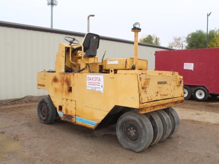 1986-dresser-p3000-image-4