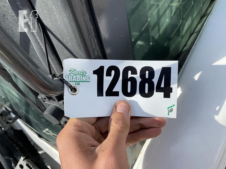 2020-bobcat-t630-image-23