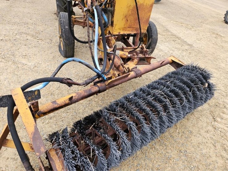 ford-tractor-image-11