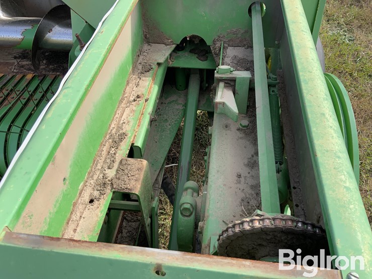 2014-john-deere-348-image-18