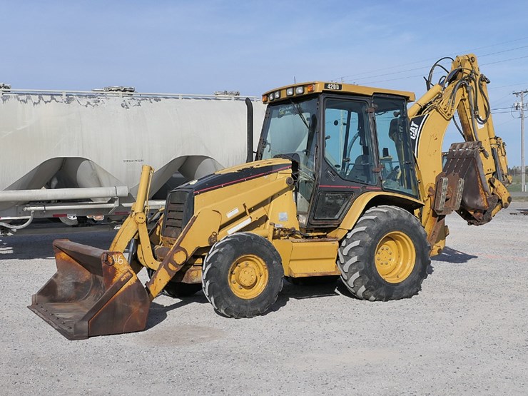 2001-caterpillar-420d-image-1