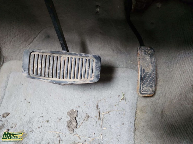 2006-kia-sorento-lx-image-13