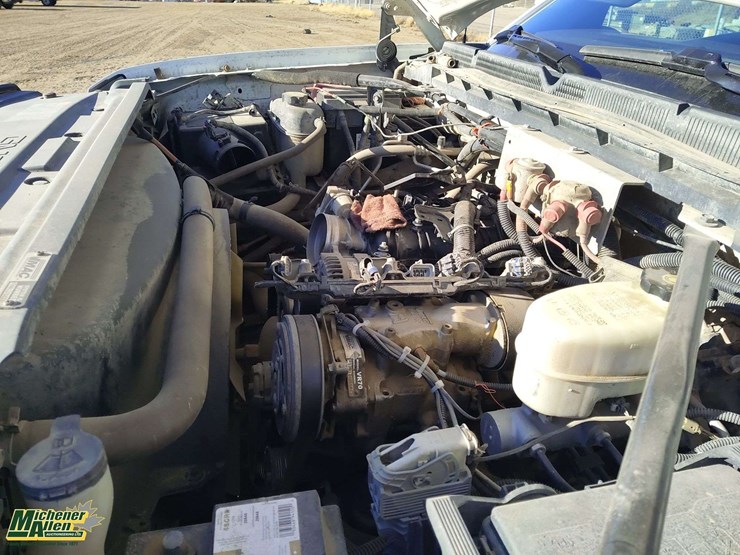 2016-gmc-sierra-3500hd-image-27