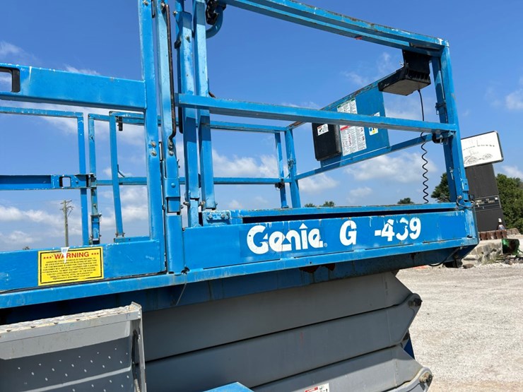 2014-genie-gs4390rt-image-35