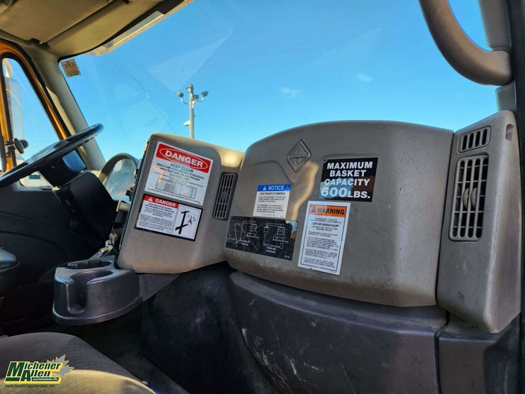 2009-international-workstar-7500-image-65