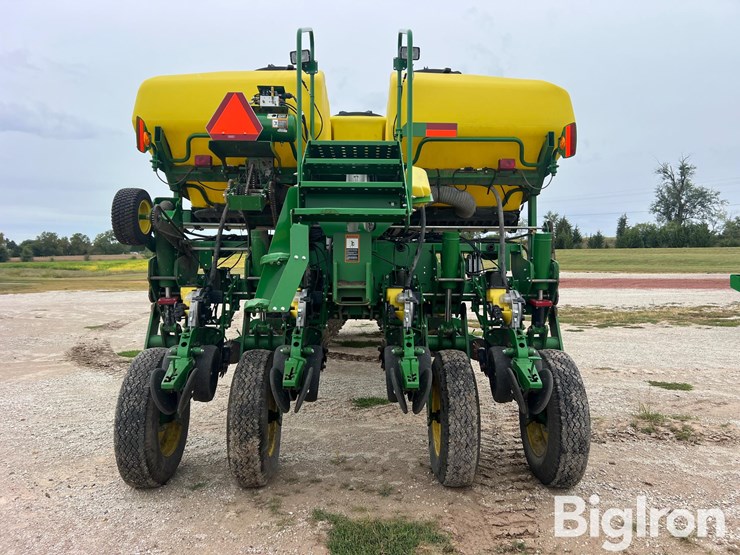 2012-john-deere-1770nt-ccs-image-6