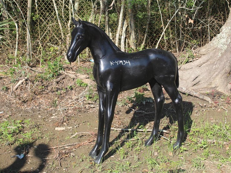 #5589-•-horse-statue-image-3