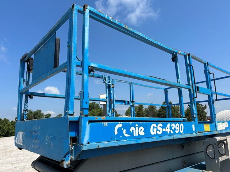 2014-genie-gs4390rt-image-5