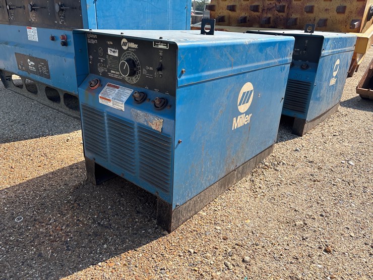 #3518-•-miller-srh-333-3-phase-welding-machine-image-2