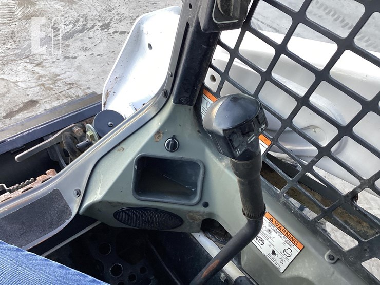 2016-bobcat-s530-image-14