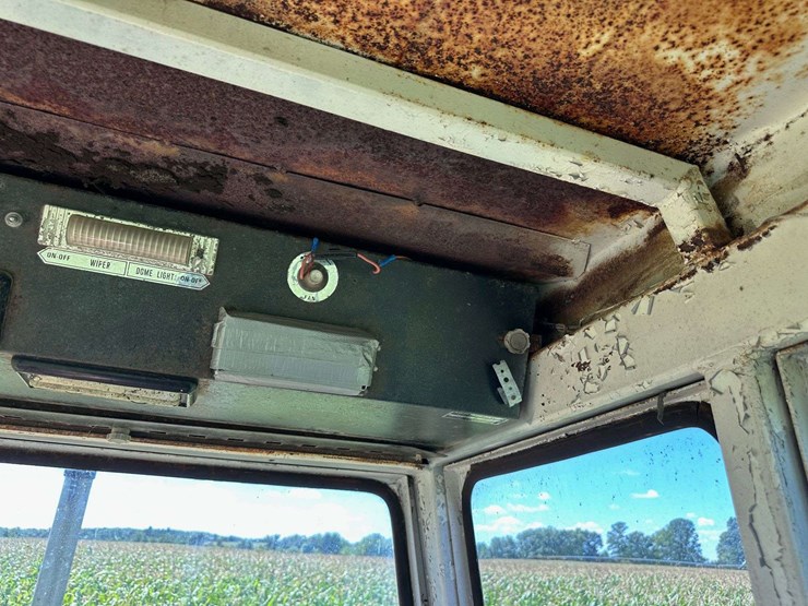 cockshutt-1550-image-62