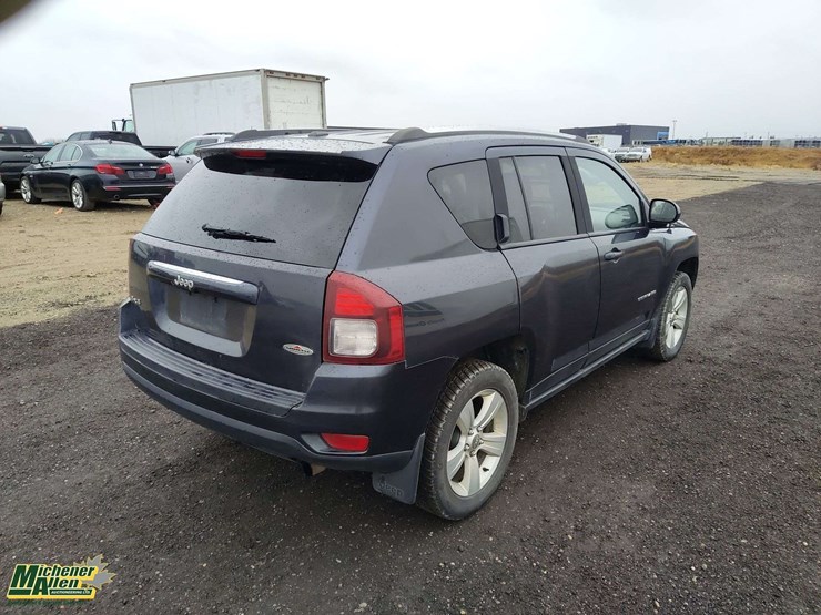 2014-jeep-compass-image-4