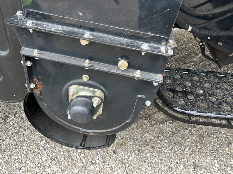 2019-case-ih-8250-image-96