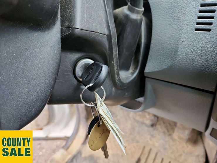 2013-ford-f550-image-14