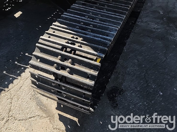 2020-caterpillar-307-image-15