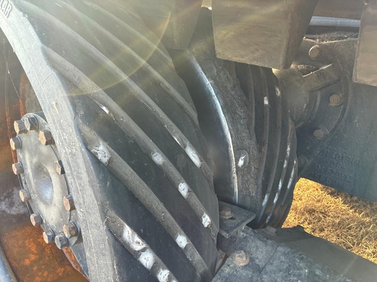 #114632-•-cat-85e-#6js00405-image-58