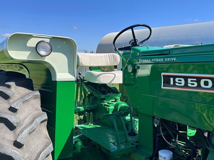 1950-oliver-1950-image-35