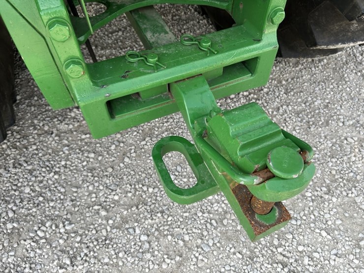 2014-john-deere-8270r-image-70