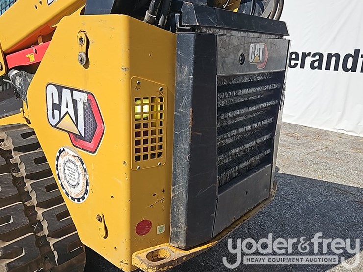 2020-caterpillar-299d3-image-21