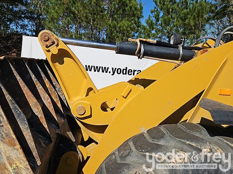 2018-caterpillar-914m-image-29