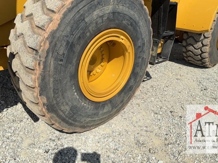 2019-caterpillar-962m-image-38