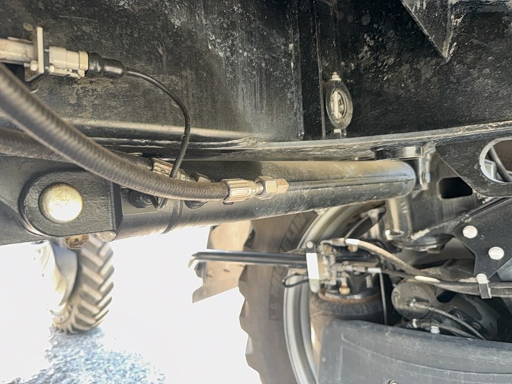 2023-case-ih-4350-patriot--sprayer-image-44