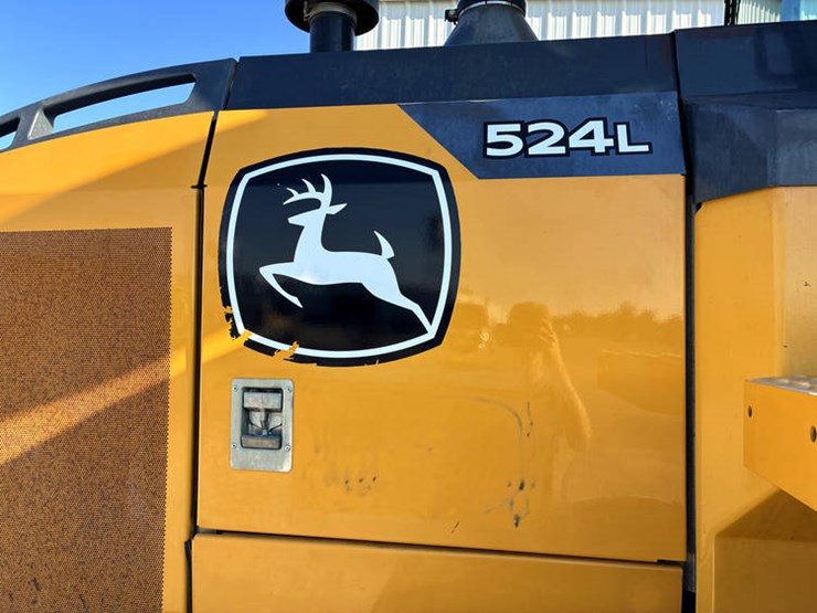 #122215-•-2019-jd-524l-#1dw524lzekf700961-image-39