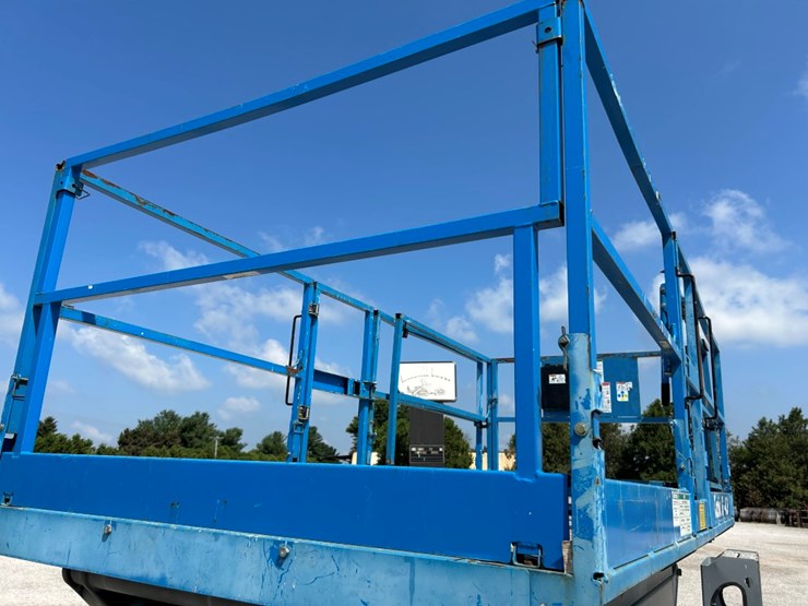 2014-genie-gs4390rt-image-30