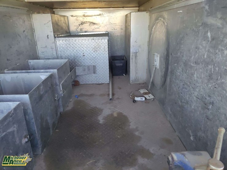 2016-gmc-sierra-3500hd-image-19