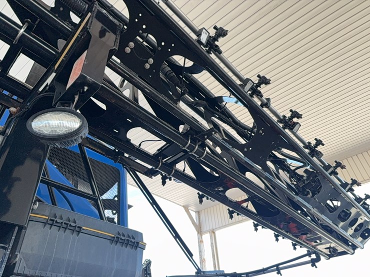 2023-new-holland-sp.310f-image-78