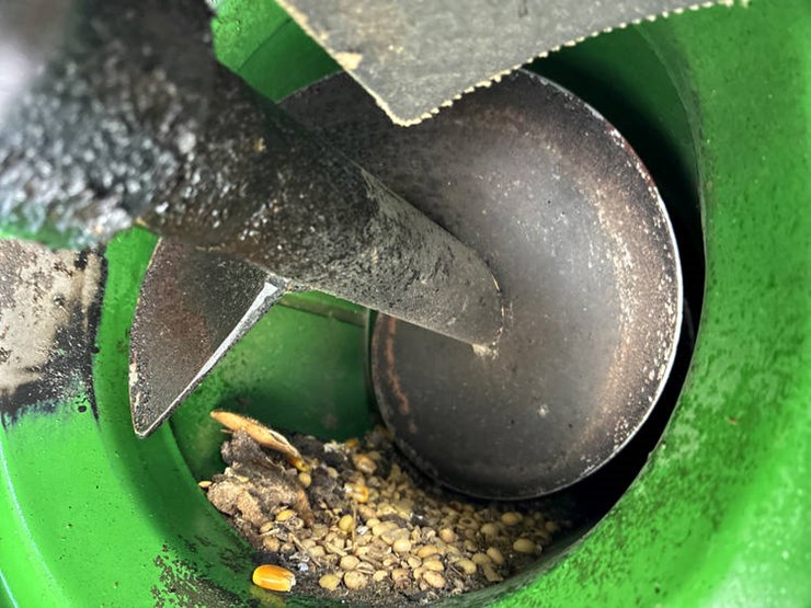 2023-john-deere-s780-image-93