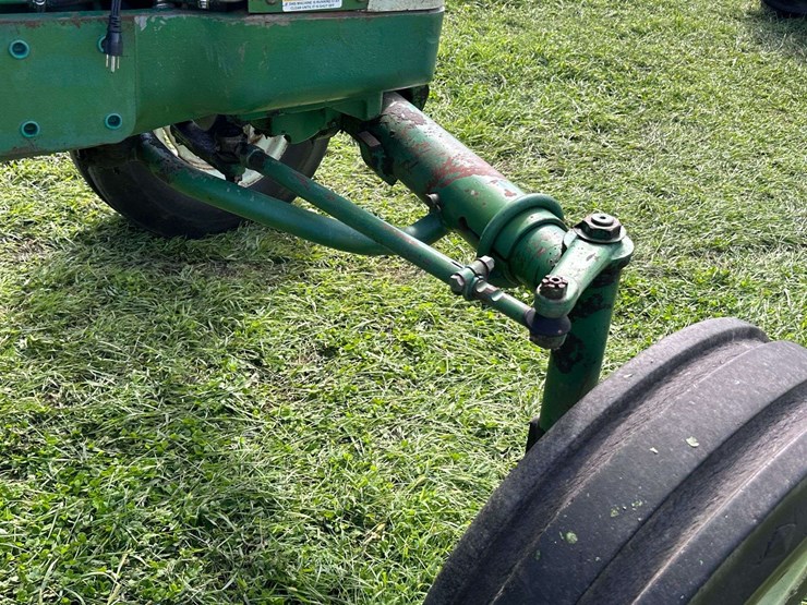 oliver-1655-image-37