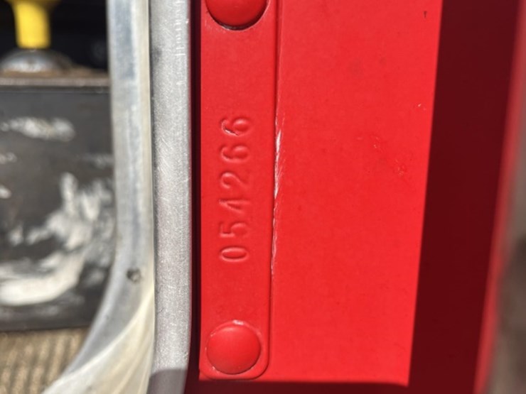 2004-caterpillar-c15-image-18