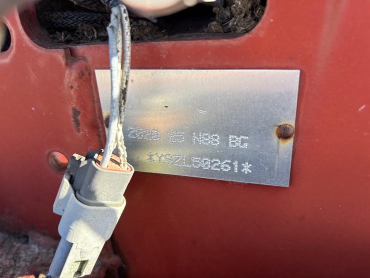 2009-case-ih-2020-image-2