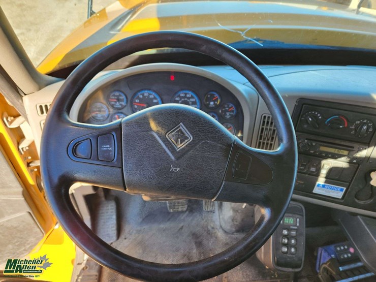 2009-international-workstar-7500-image-60