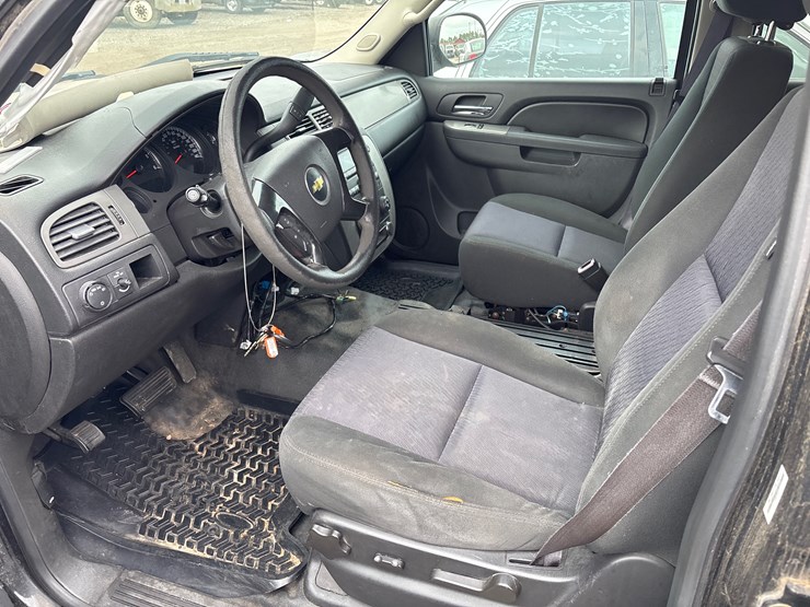 2014-chevrolet-tahoe-image-7