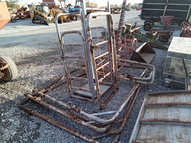 #595-•-ww-livestock-tub,-palp-cage-and-alley-image-4