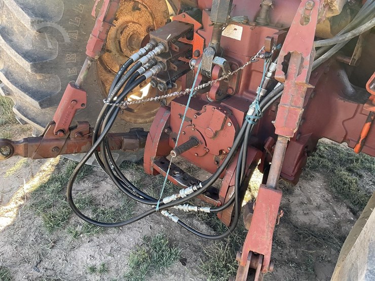 allis-chalmers-7050-image-9