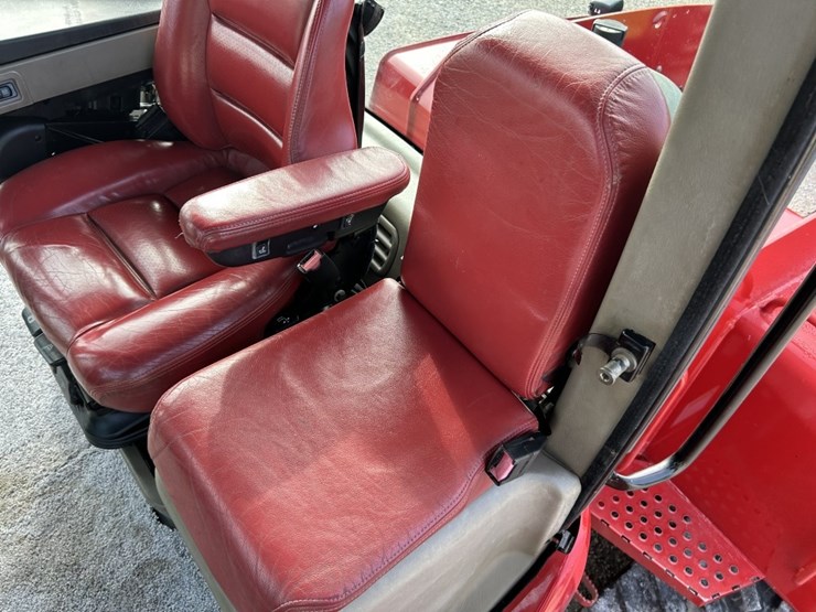 2013-case-ih-steiger-550-hd-image-31