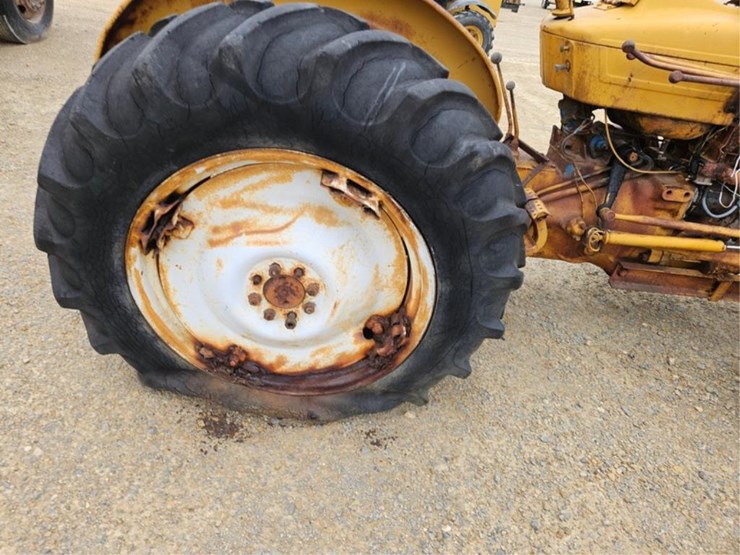 ford-tractor-image-35