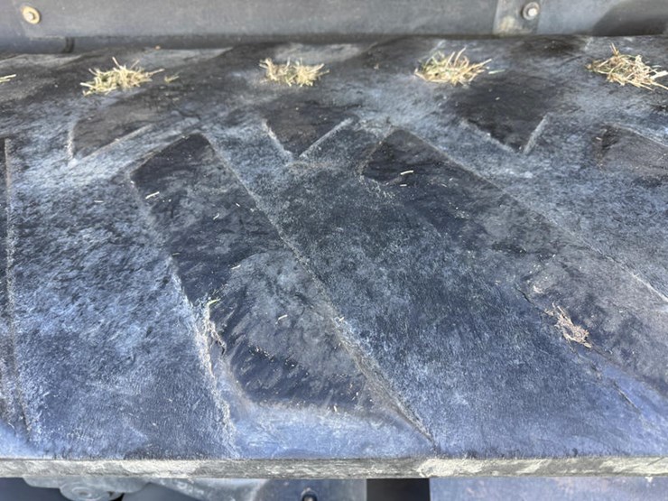 john-deere-11-image-9