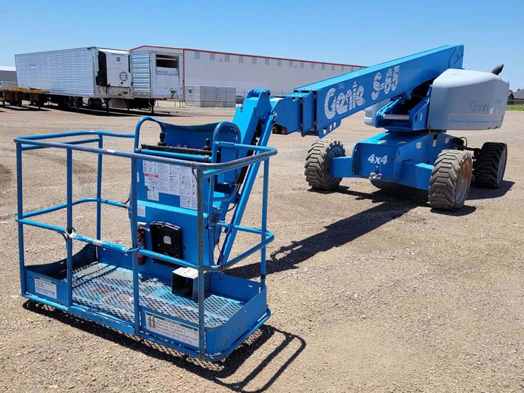 2011-genie-s65-image-1