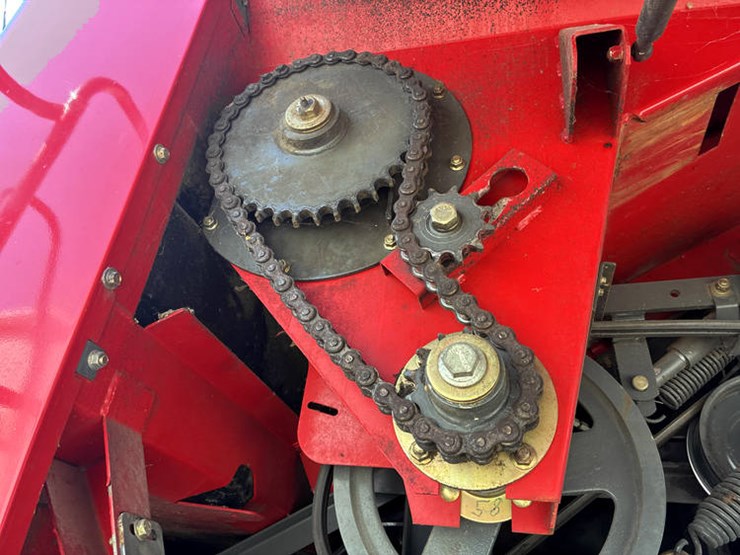 #122136-•-2009-mf-9795-#huc7217-image-60