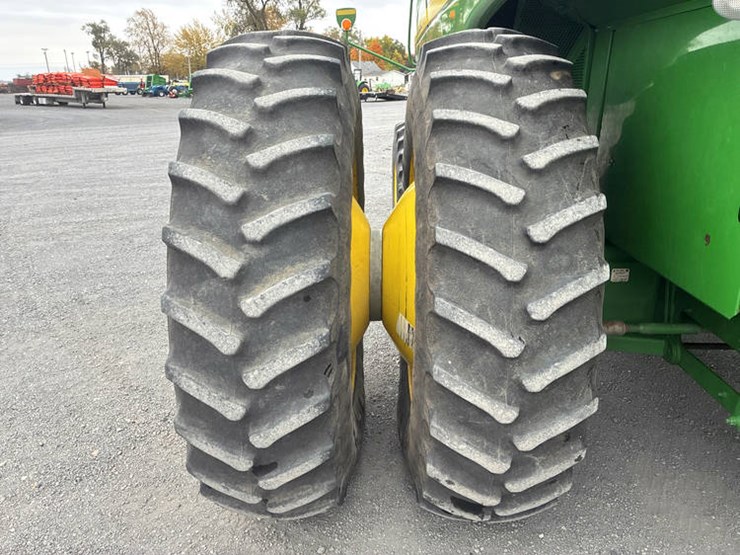 2004-john-deere-9660-sts-image-19