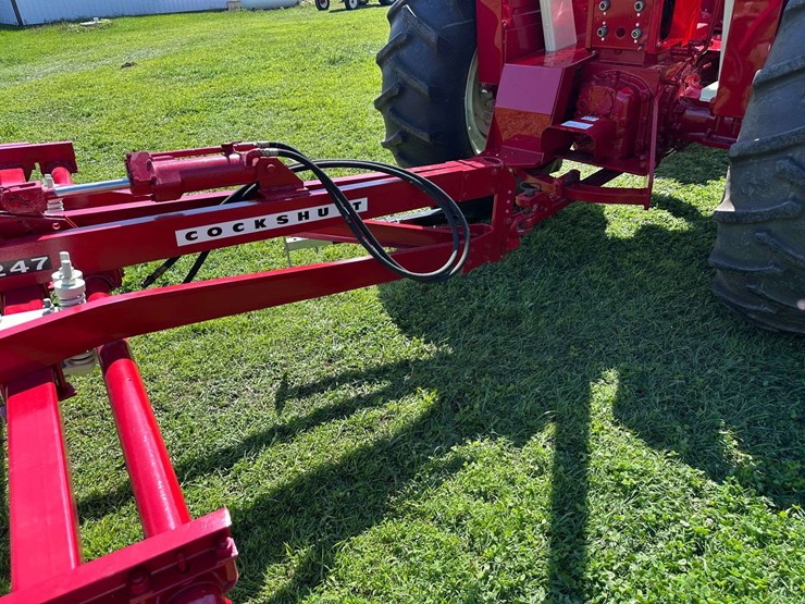 cockshutt-model-247-ripper-image-14