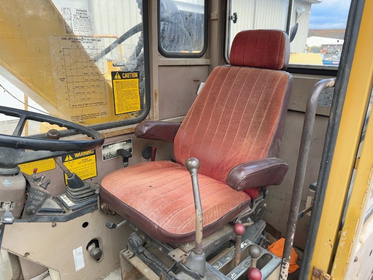 1988-deere-595-image-25