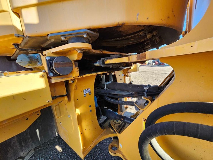 2019-volvo-l110h-image-17