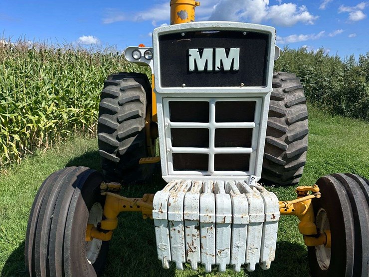 minneapolis-moline-g1355-image-57