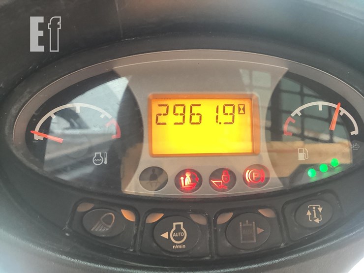 2016-bobcat-s770-image-19