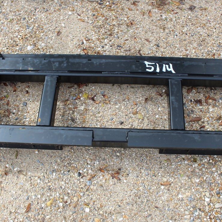 #5114 • 2025 WOLVERINE PALLET FORK FRAME
